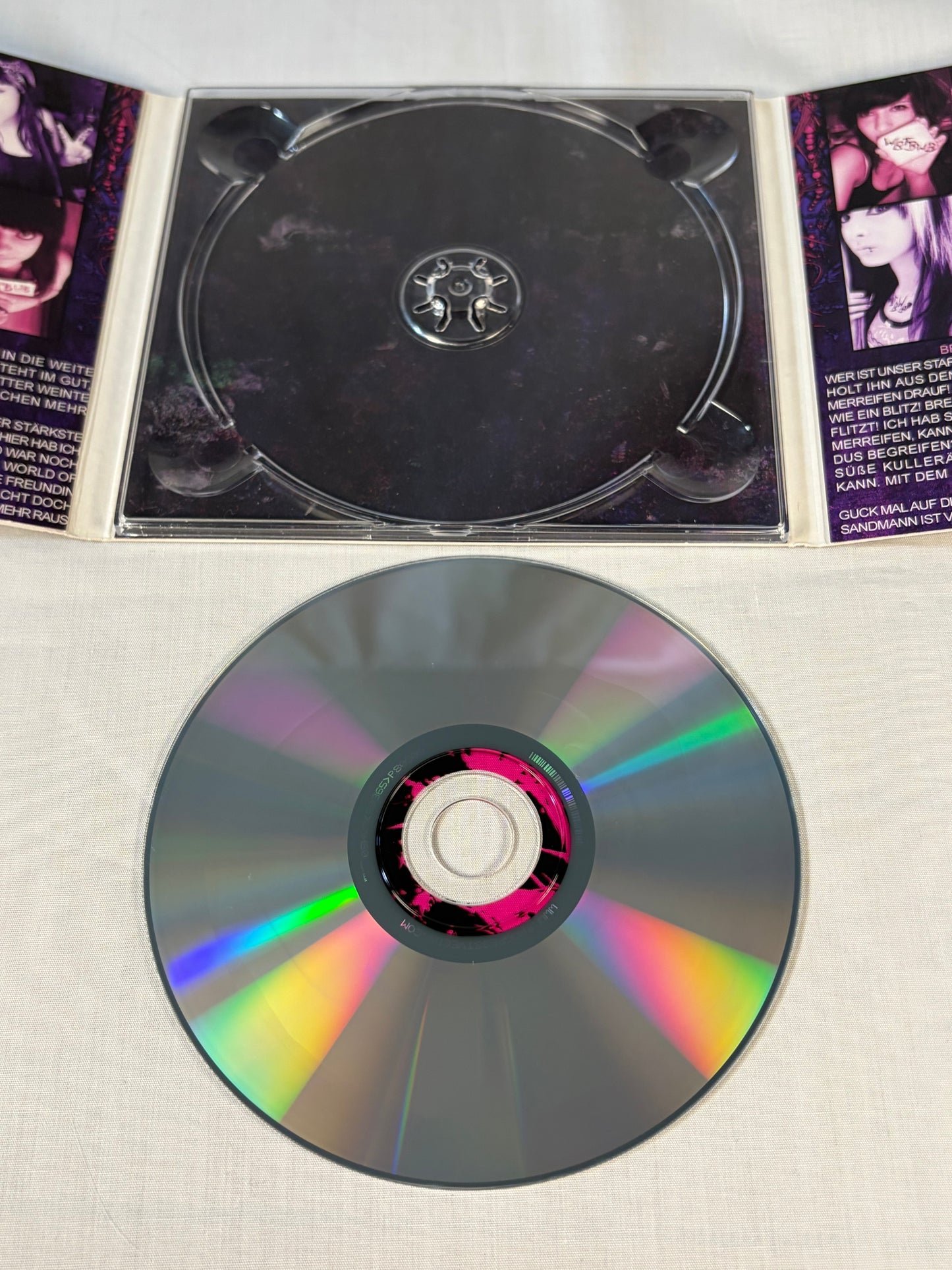 We Butter The Bread With Butter 2 CD Set Redfield Records Digipak Das Monster aus dem Schrank