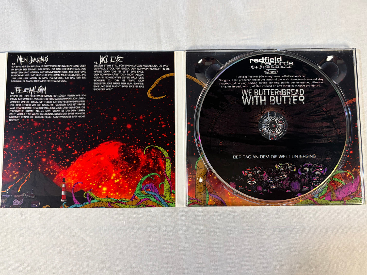 We Butter The Bread With Butter 2 CD Set Redfield Records Digipak Das Monster aus dem Schrank