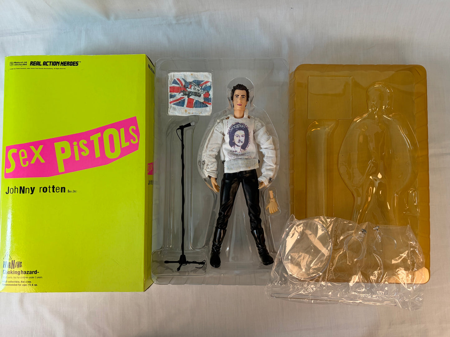 Medicom Toy RAH Sex Pistols Johnny Rotten Sid Vicious 1:6 Figure Set Japan Release