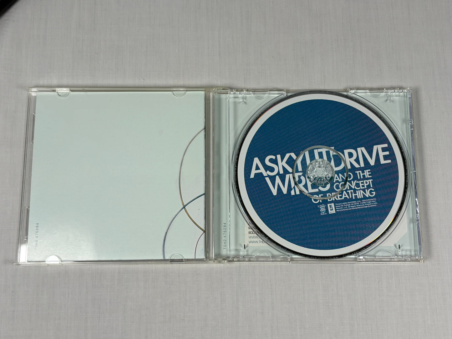 A Skylit Drive Wires and the Concept of Breathing CD 2008 USA Tragic Hero Records
