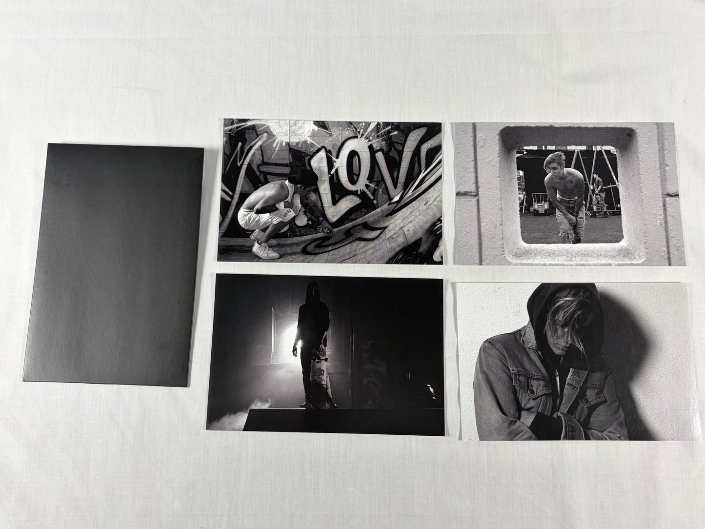 Justin Bieber Purpose Limited Fan Box Edition CD Box Set w/ Sealed T-Shirt Postcards Def Jam