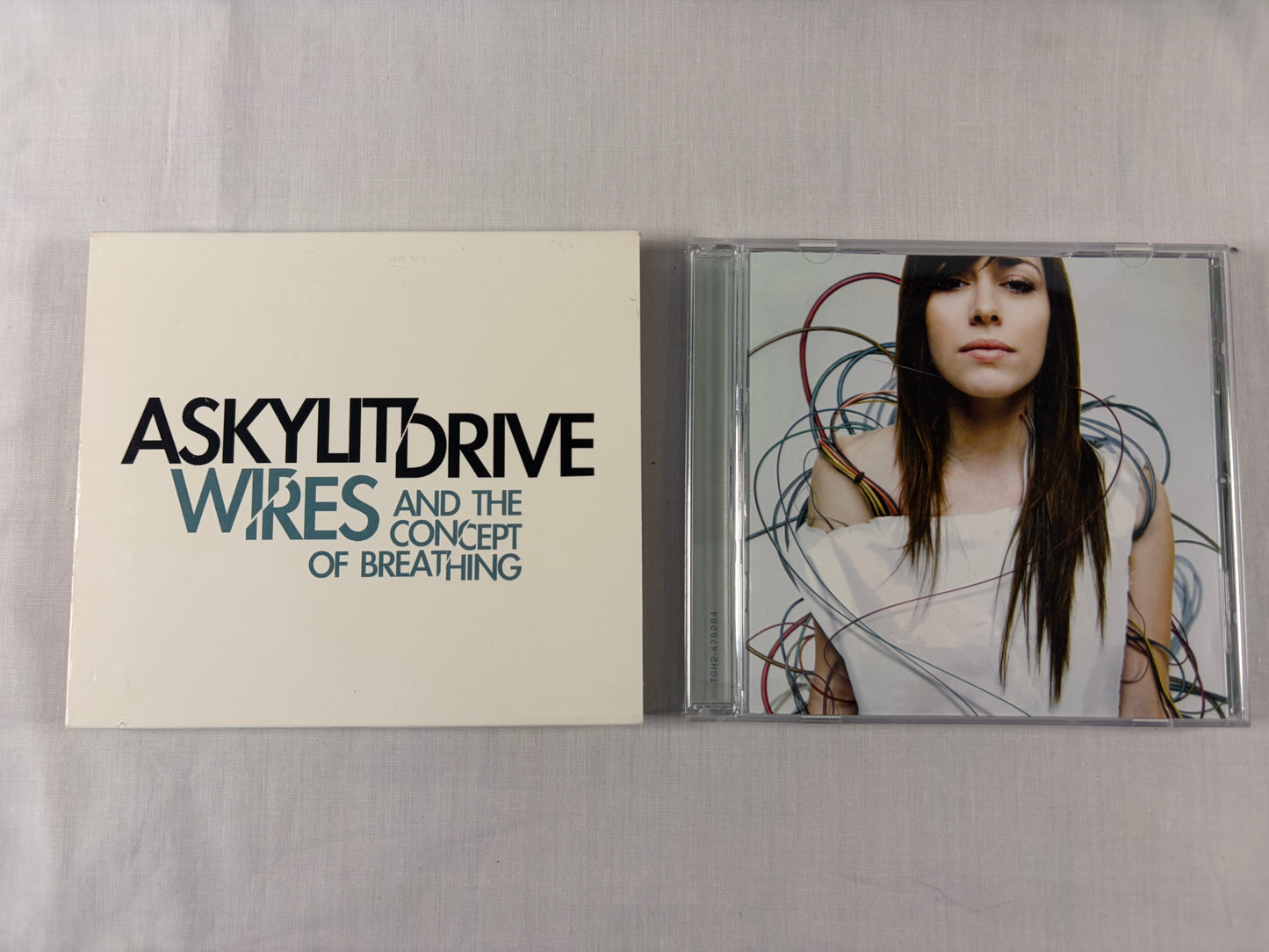 A Skylit Drive Wires and the Concept of Breathing US CD 2008 w/ Slipcase Tragic Hero