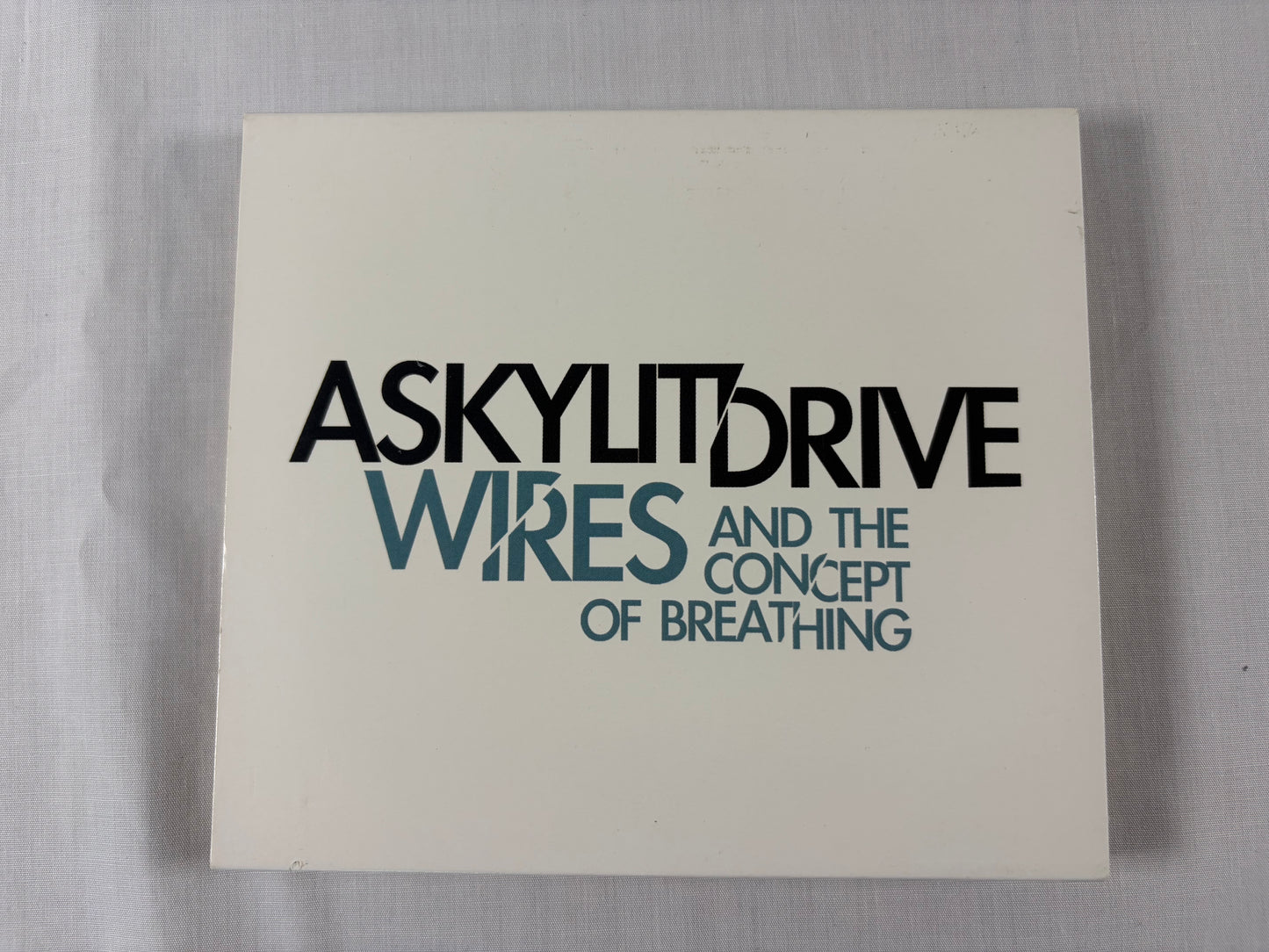 A Skylit Drive Wires and the Concept of Breathing US CD 2008 w/ Slipcase Tragic Hero