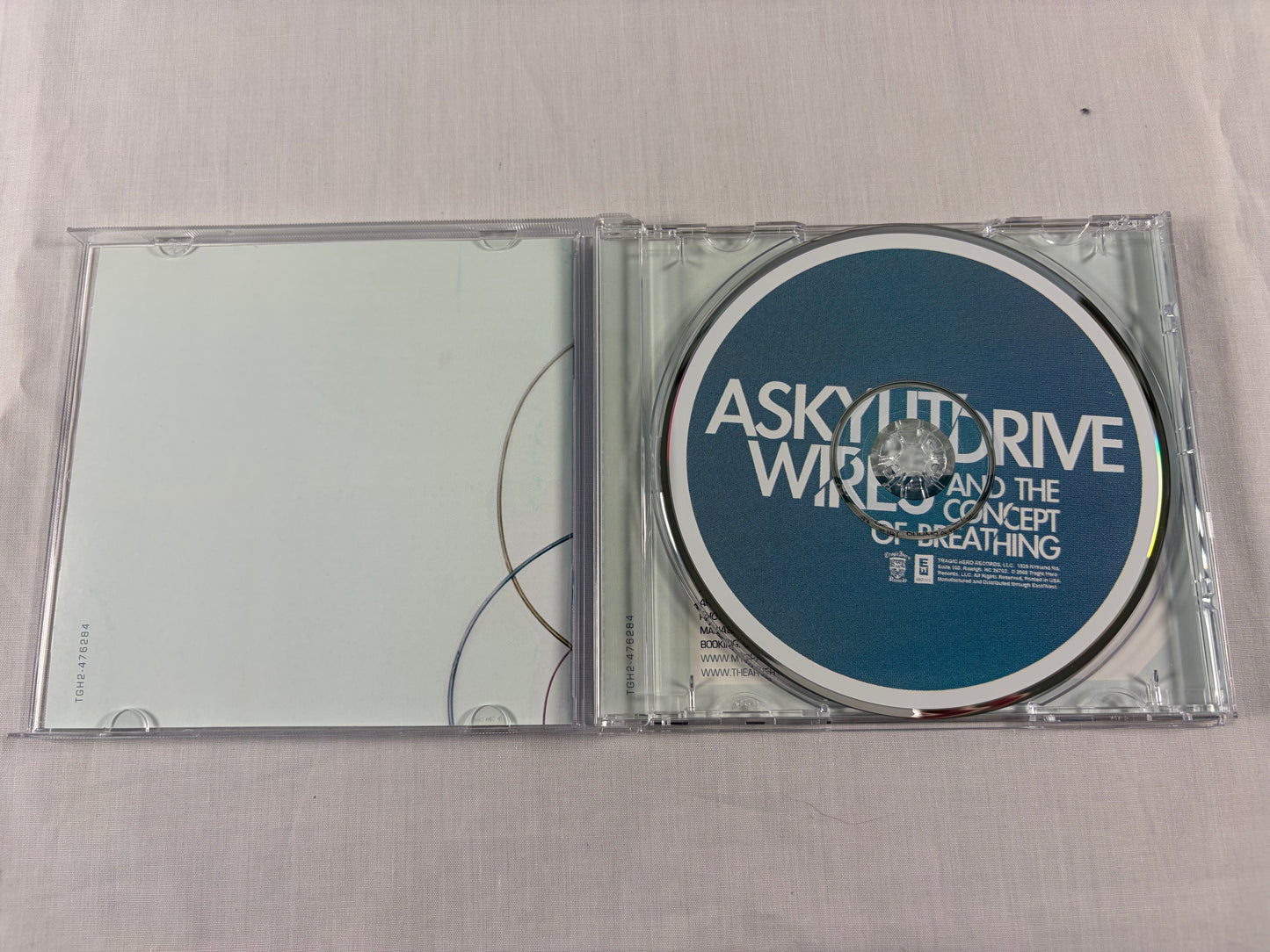 A Skylit Drive Wires and the Concept of Breathing US CD 2008 w/ Slipcase Tragic Hero
