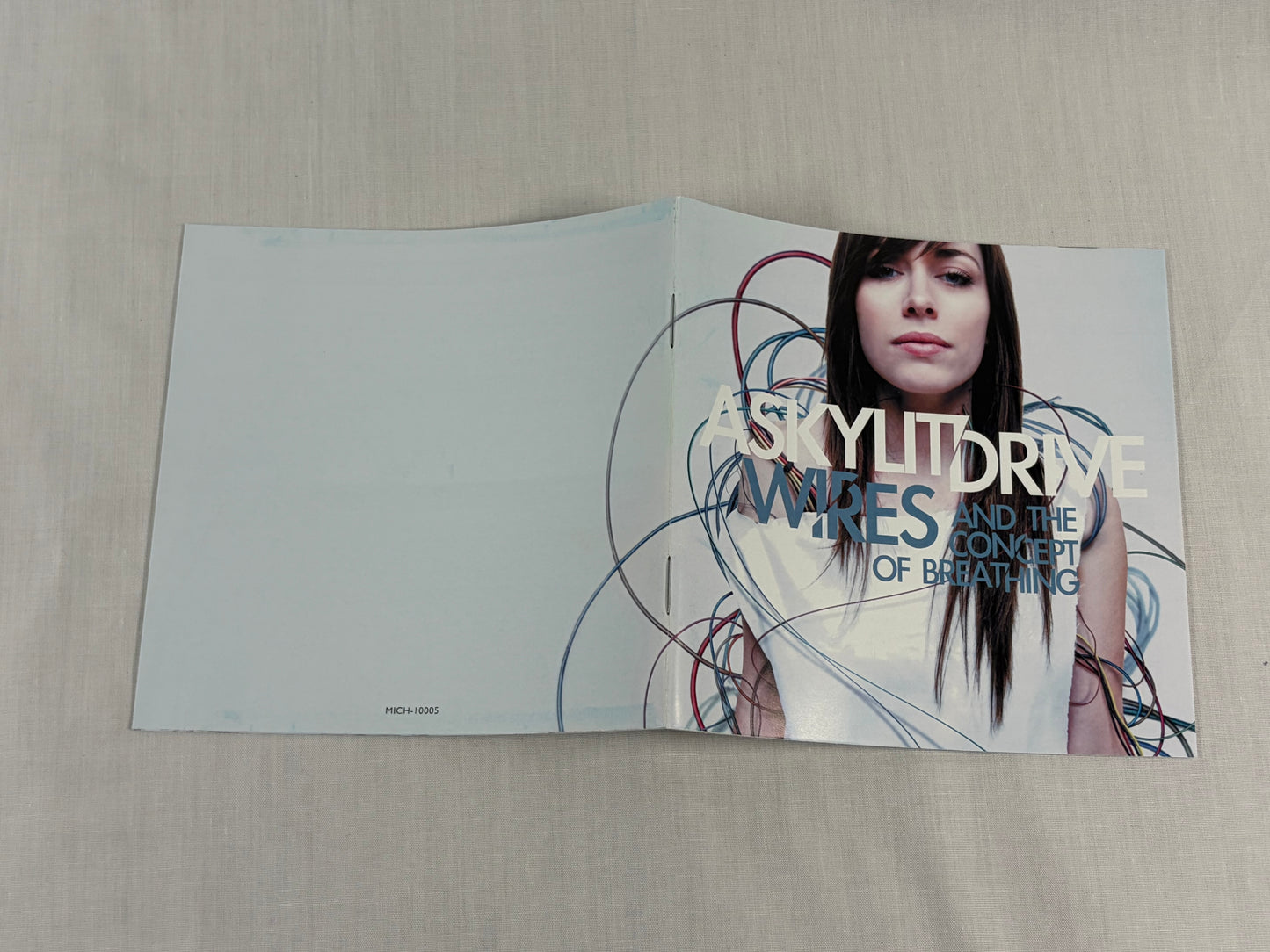 A Skylit Drive Wires and the Concept of Breathing Japan CD 2008 w/ OBI & Insert