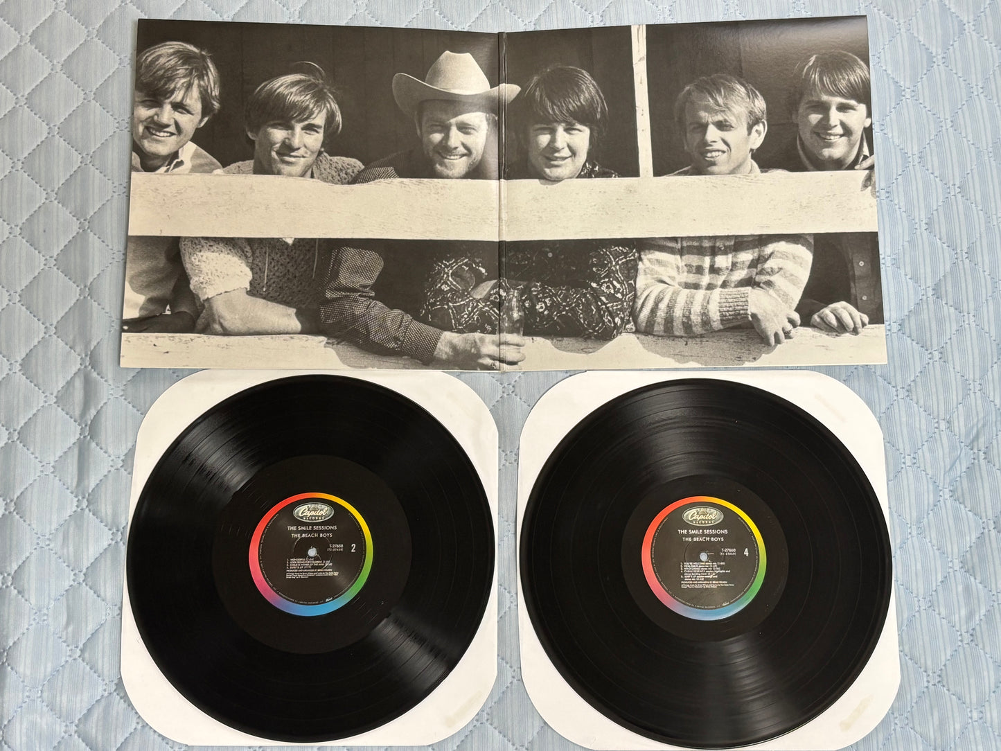 The Beach Boys Smile Sessions Collector's Box Set 2 Vinyl LP + 5 CD + 2 EP + T-shirt Capitol