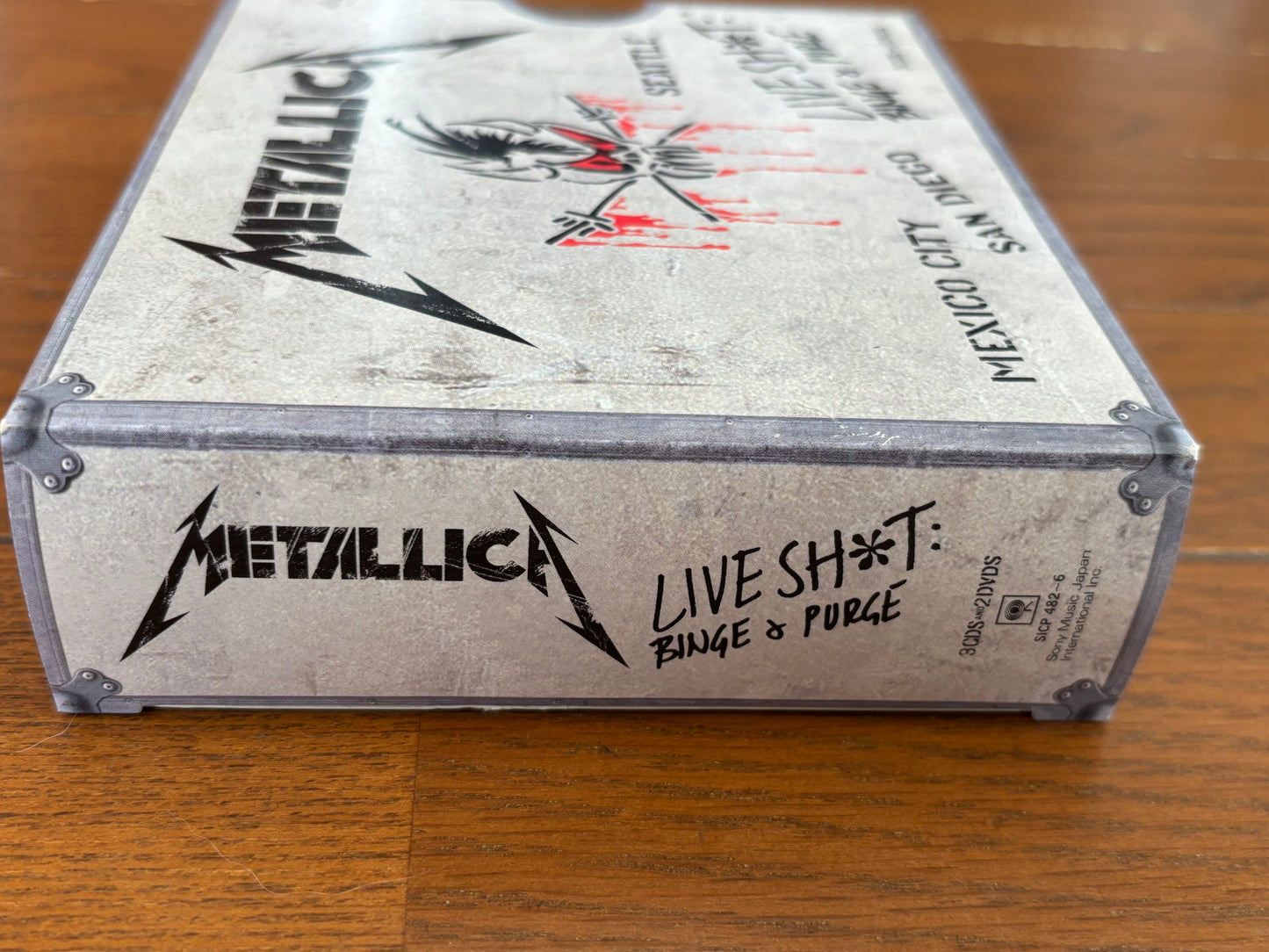 Metallica Live Shit: Binge & Purge 3 CD + 2 DVD Box Set SICP-482/6 Japan Limited Edition w/ Sticker
