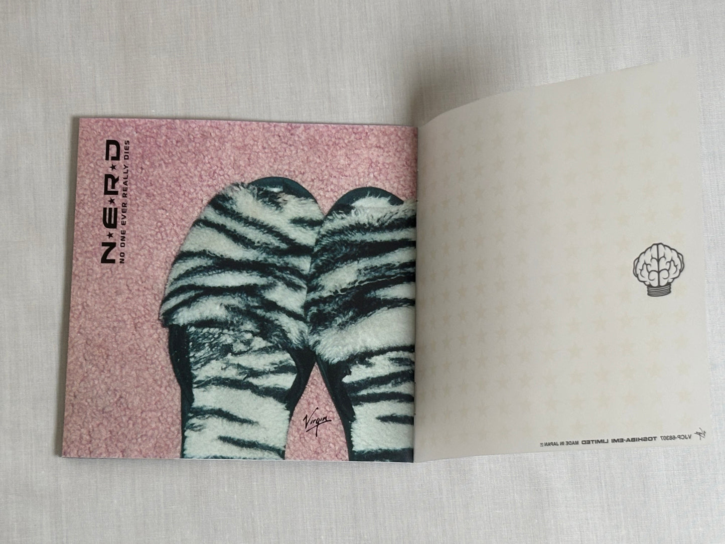 N.E.R.D In Search Of Electronic Version Japan CD w/ OBI VJCP-68307 2001 Bonus Track