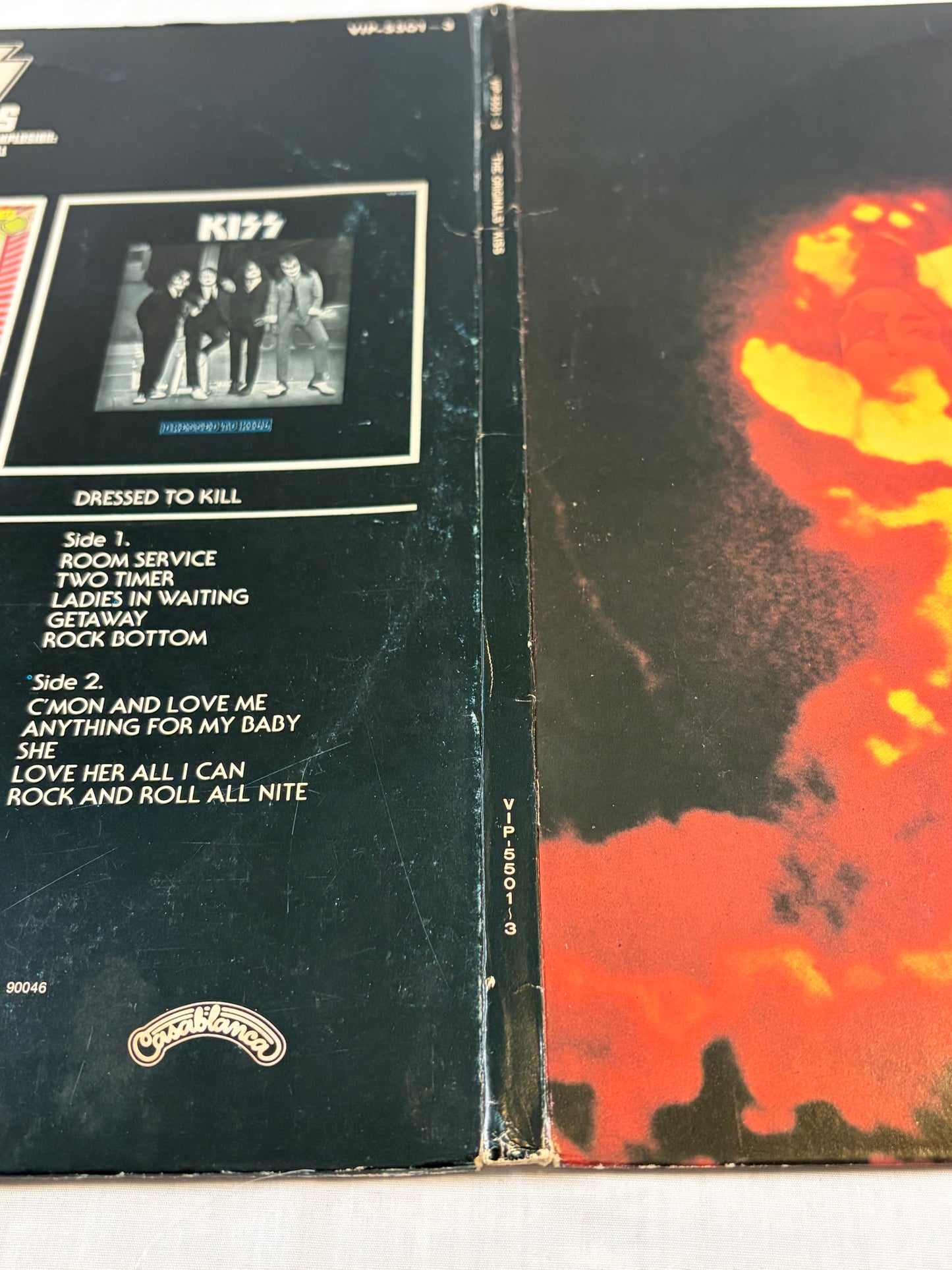 KISS The Originals VIP5501-3 1977 Japan Original 3LP Vinyl Box Set Victor Pressing with Inserts
